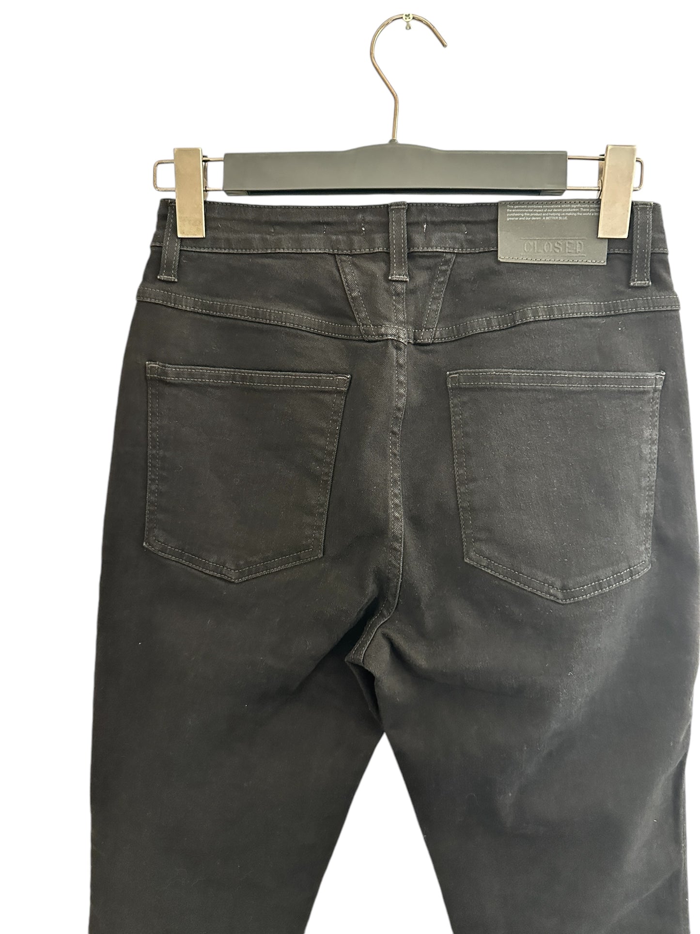 Geschlossene Jeans 28