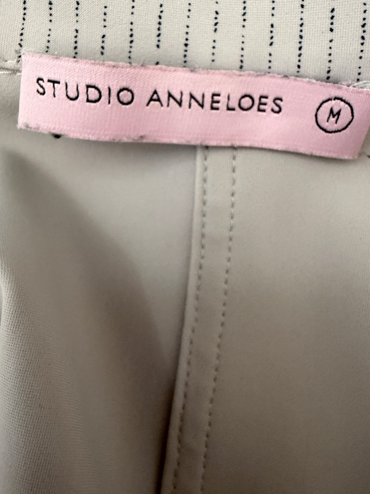 Studio Anneloes blazer size M