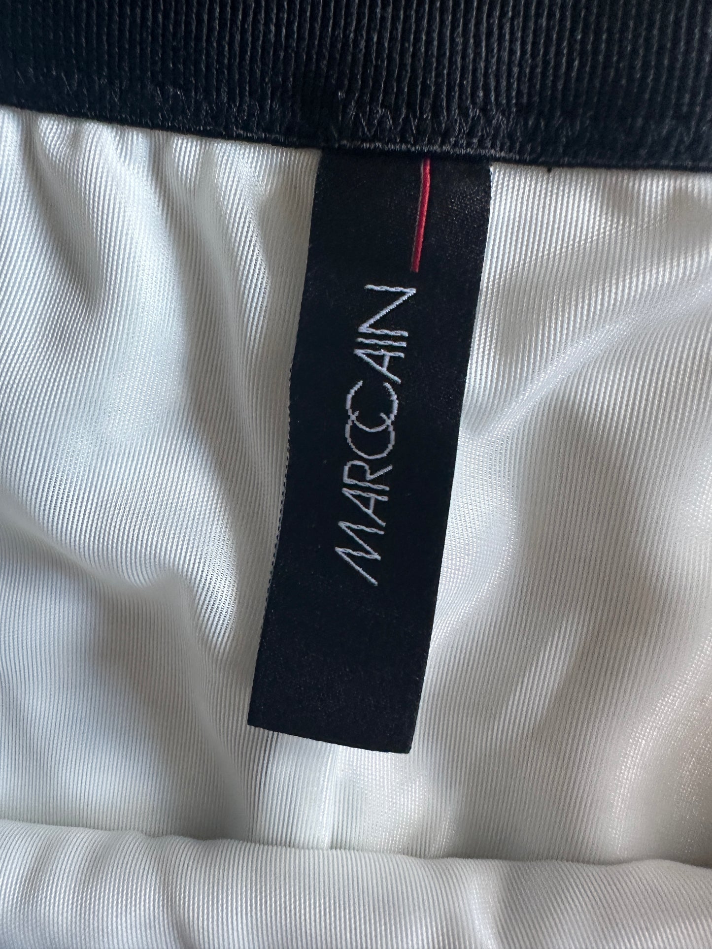 Marc Cain skirt M