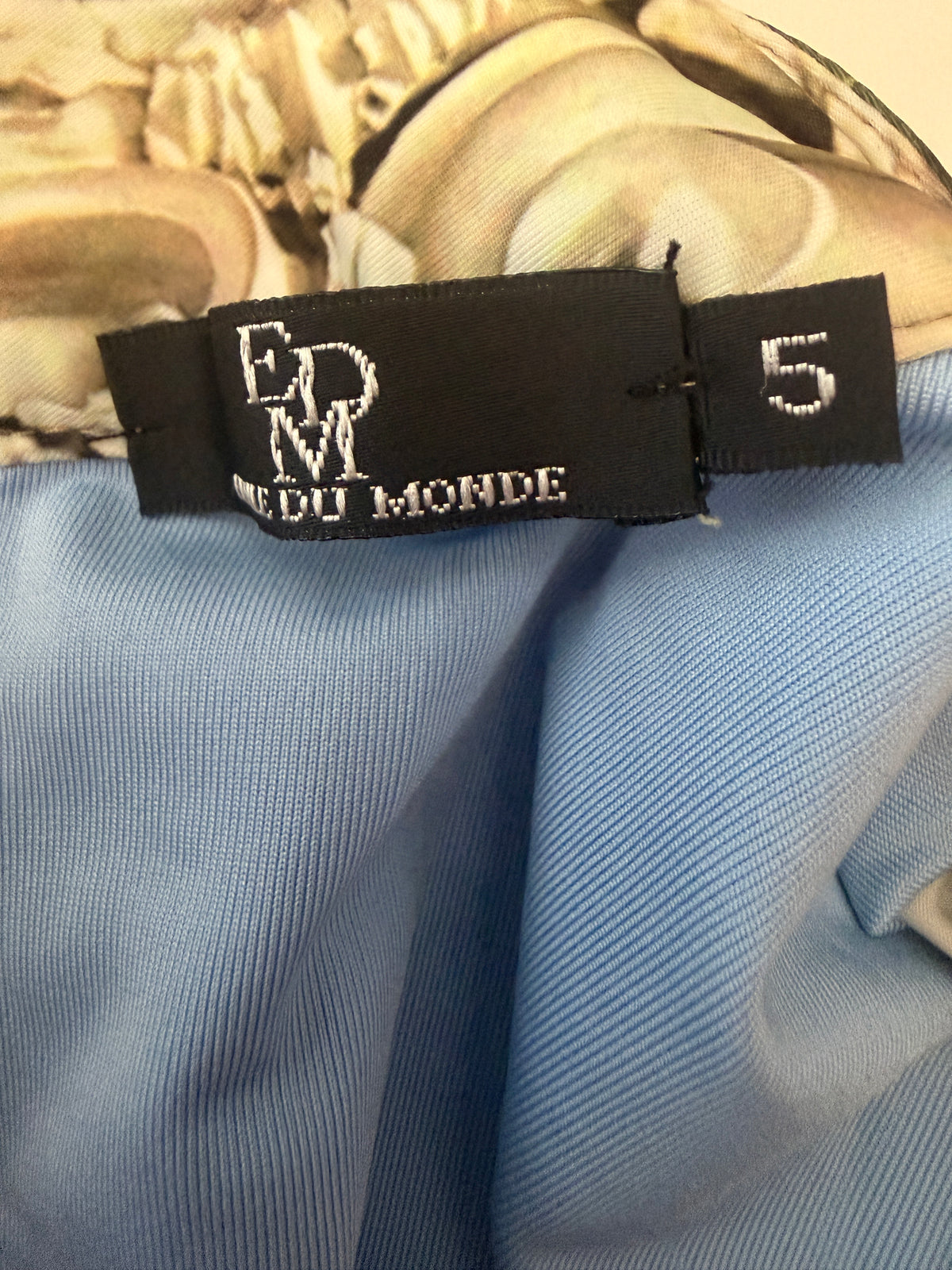 Etoile du Monde dress L