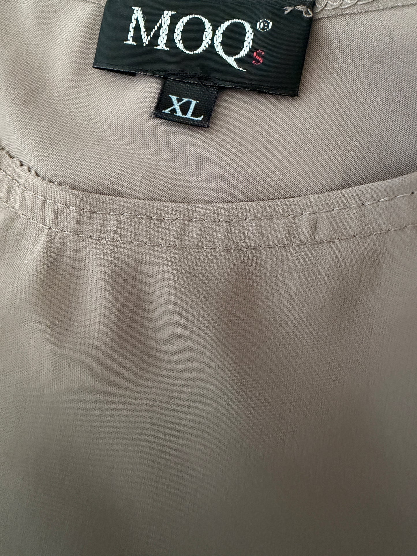 Moq shirt XL