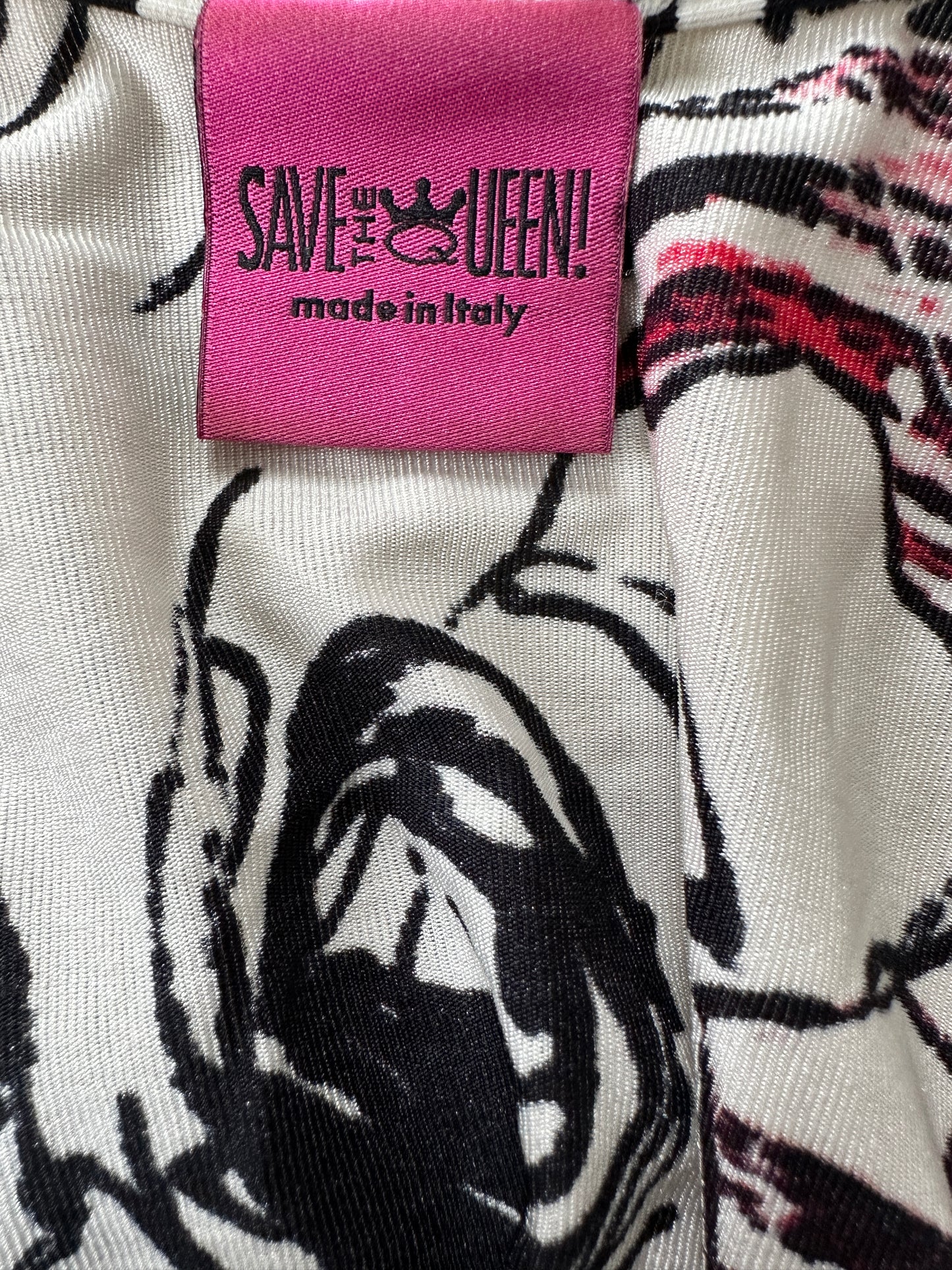 „Save the Queen“-Shirt Größe