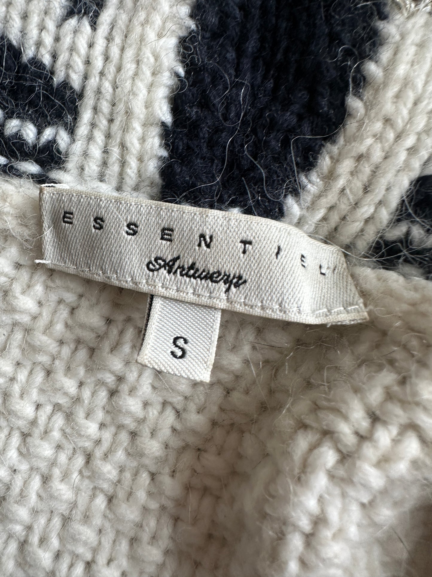 Essentiel Antwerp vest S