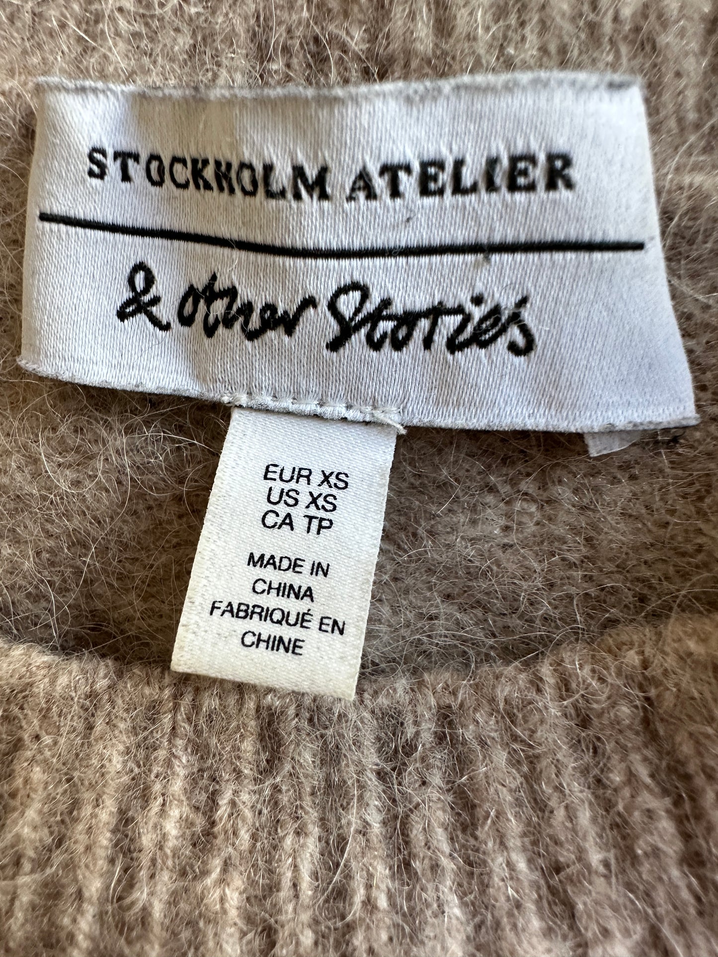 & Other Stories sweater XS