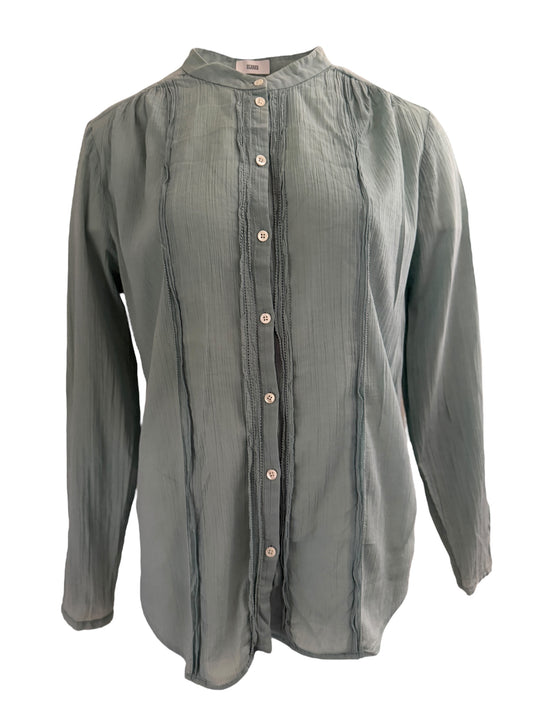 Closed blouse XL