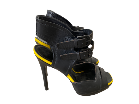 Alexander McQueen hakken 39