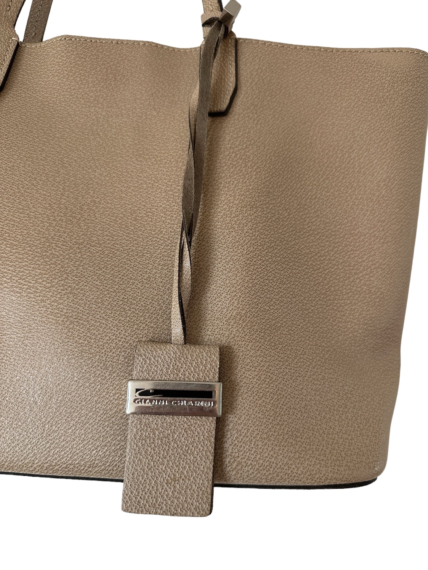 Gianni Chiarini schoudertas