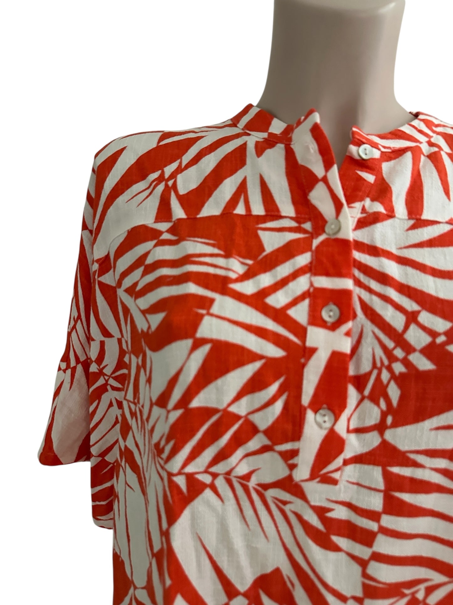 Nukus shirt NIEUW (meerdere maten)