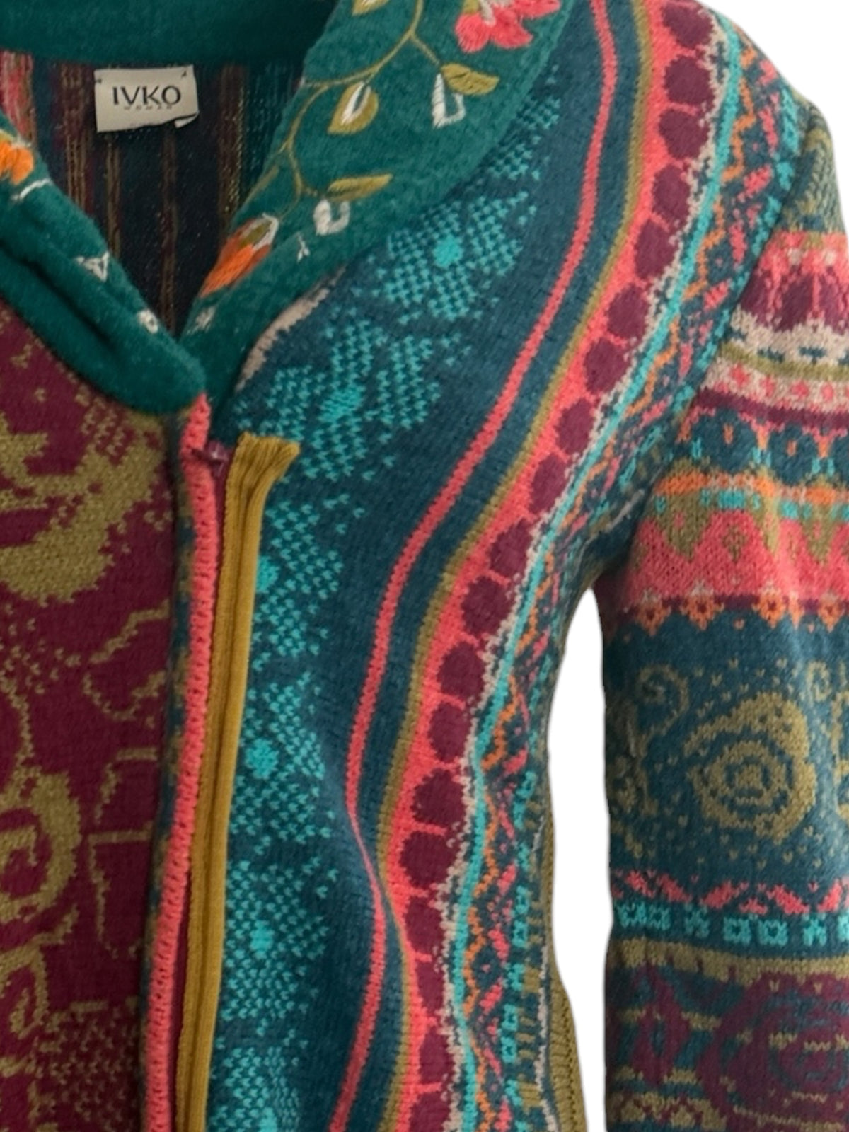 Ivko vest M