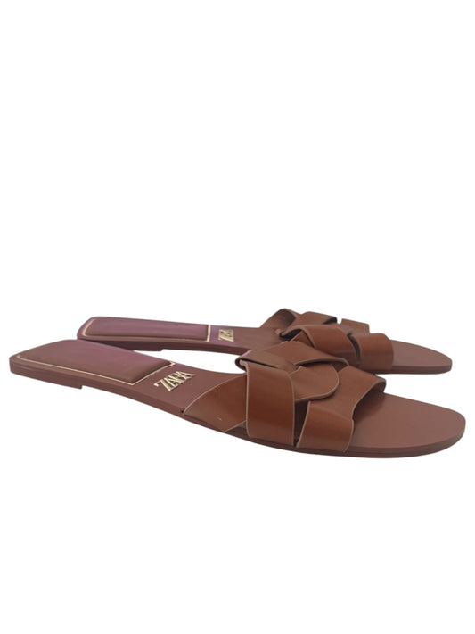 Zara sandalen 42