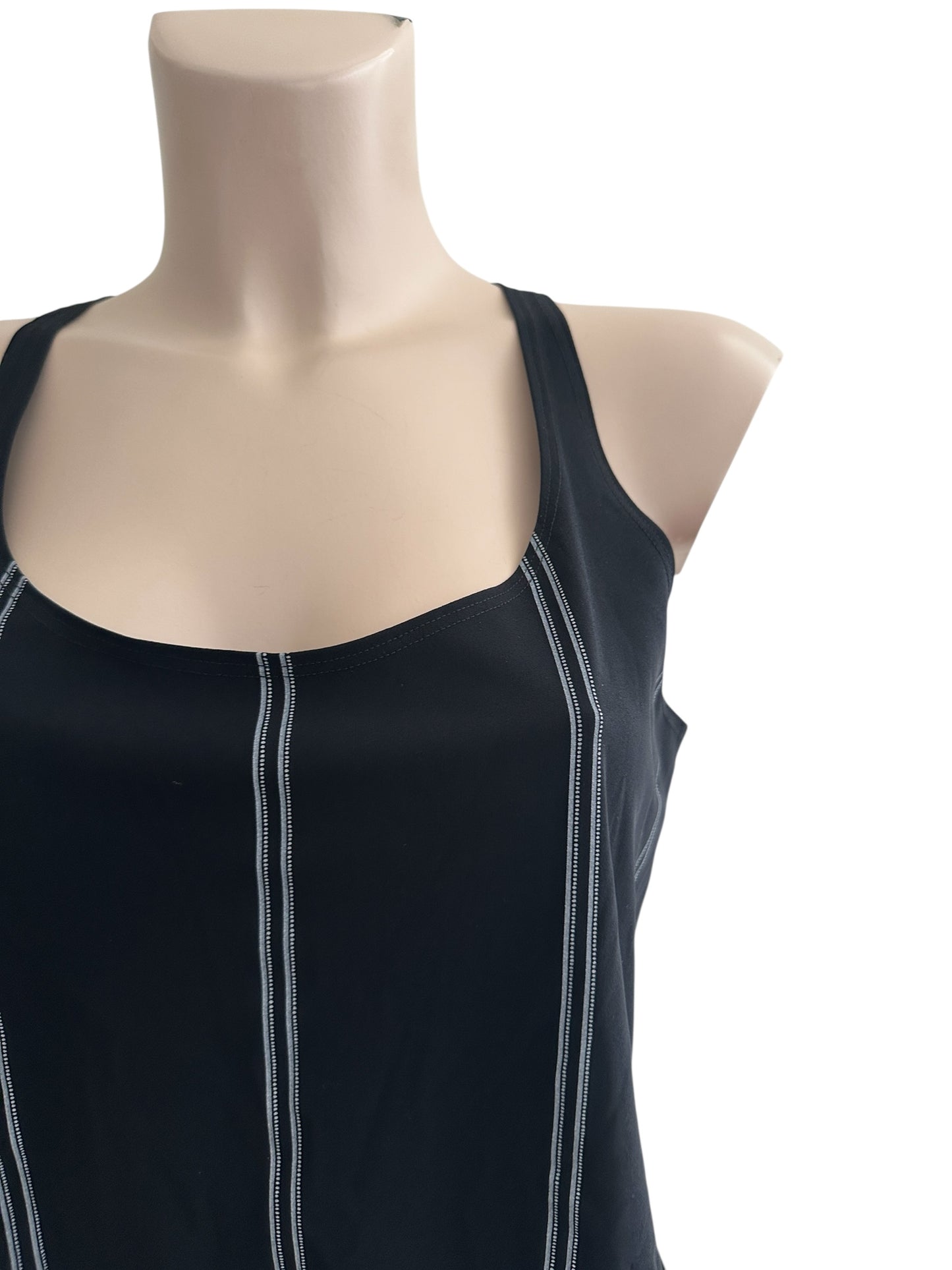 Penn & Ink top M