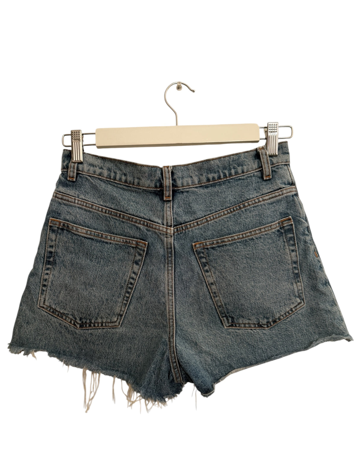 &amp; Other Stories kurze Jeans 27