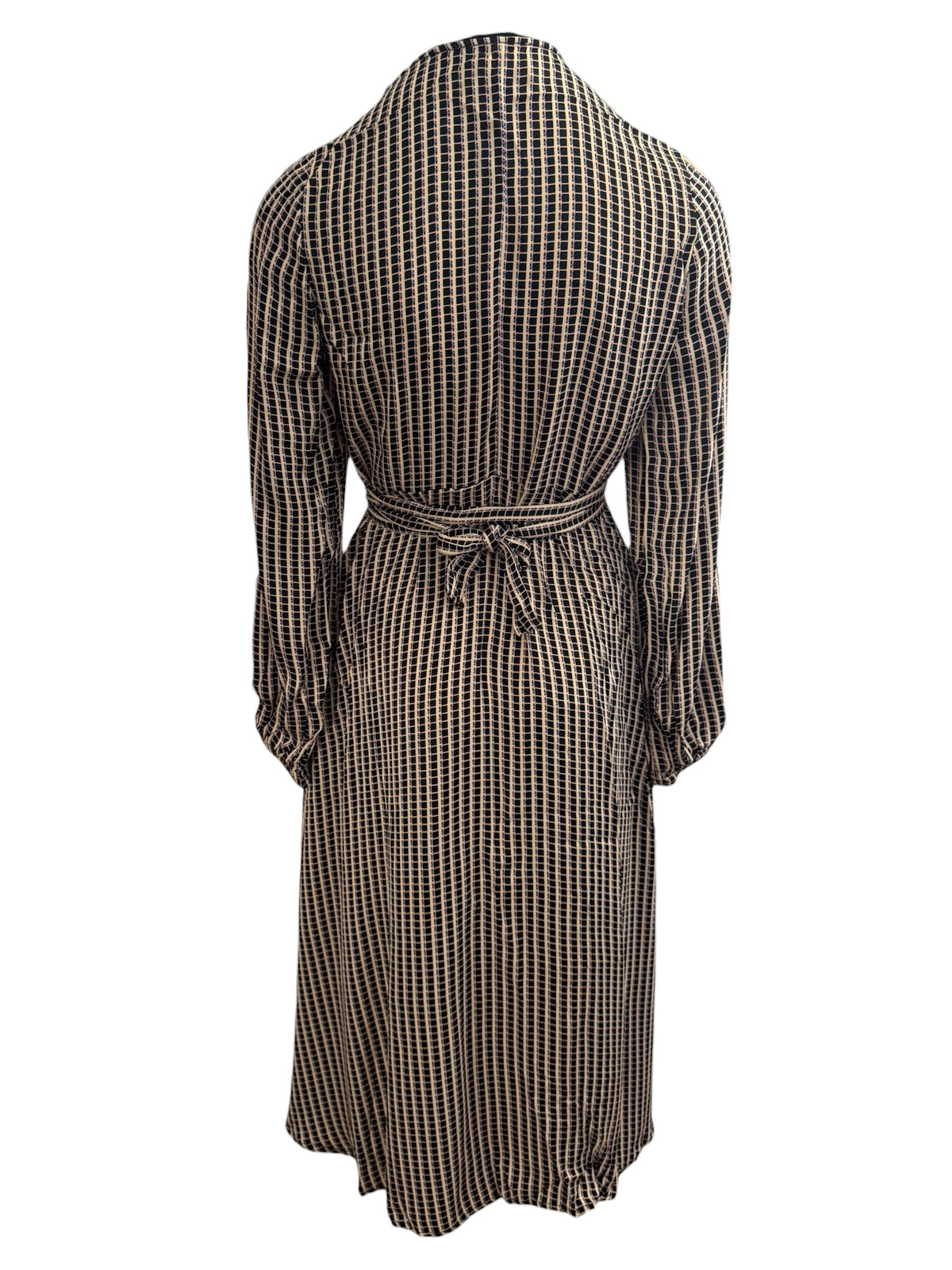 Second Female dress L