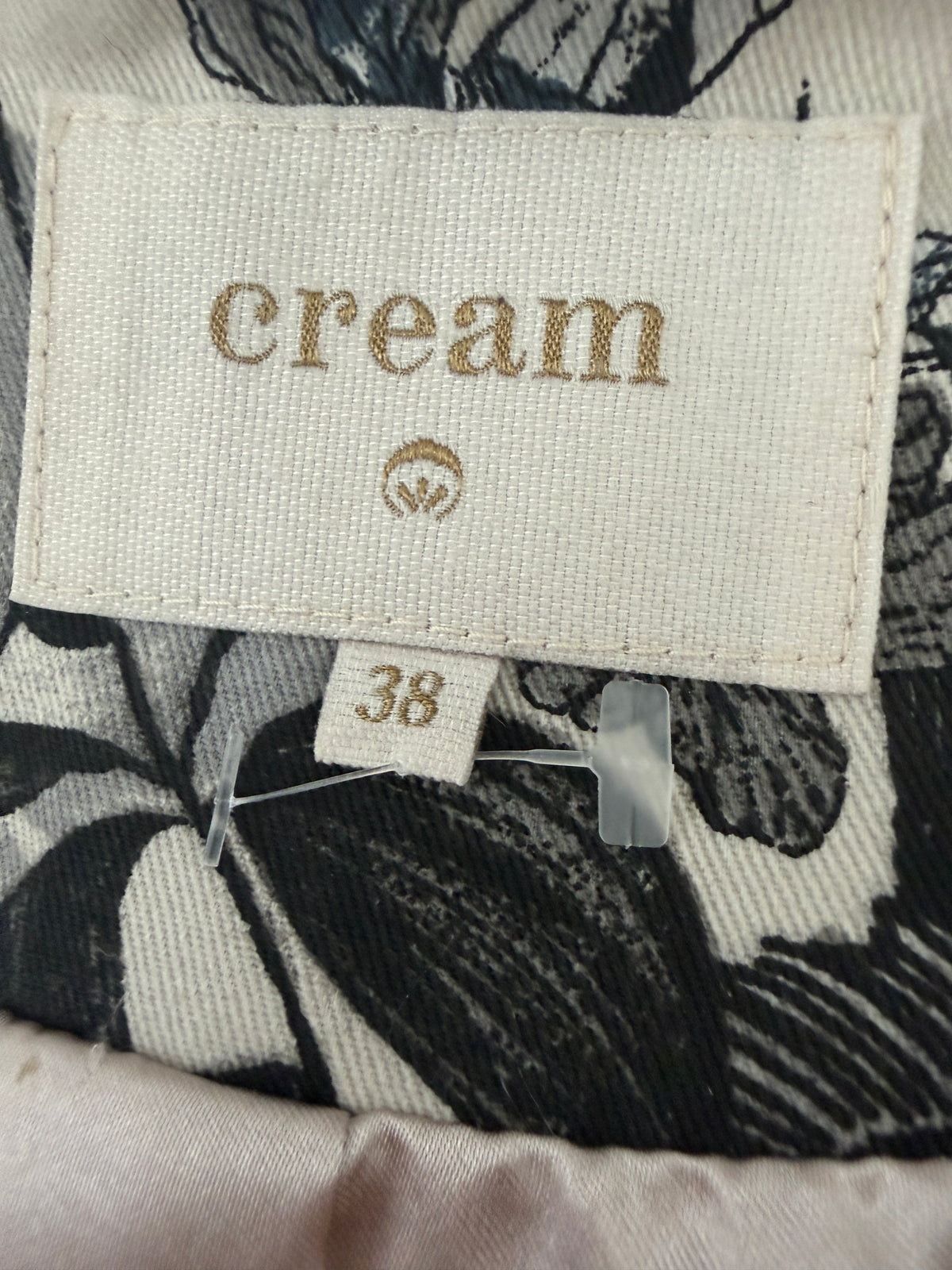 Cream vest M
