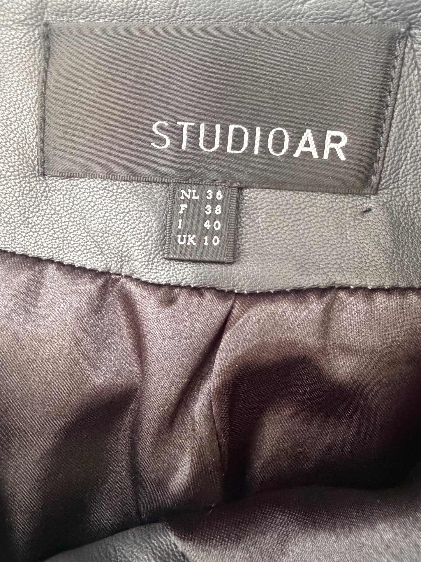 Studio AR rok S
