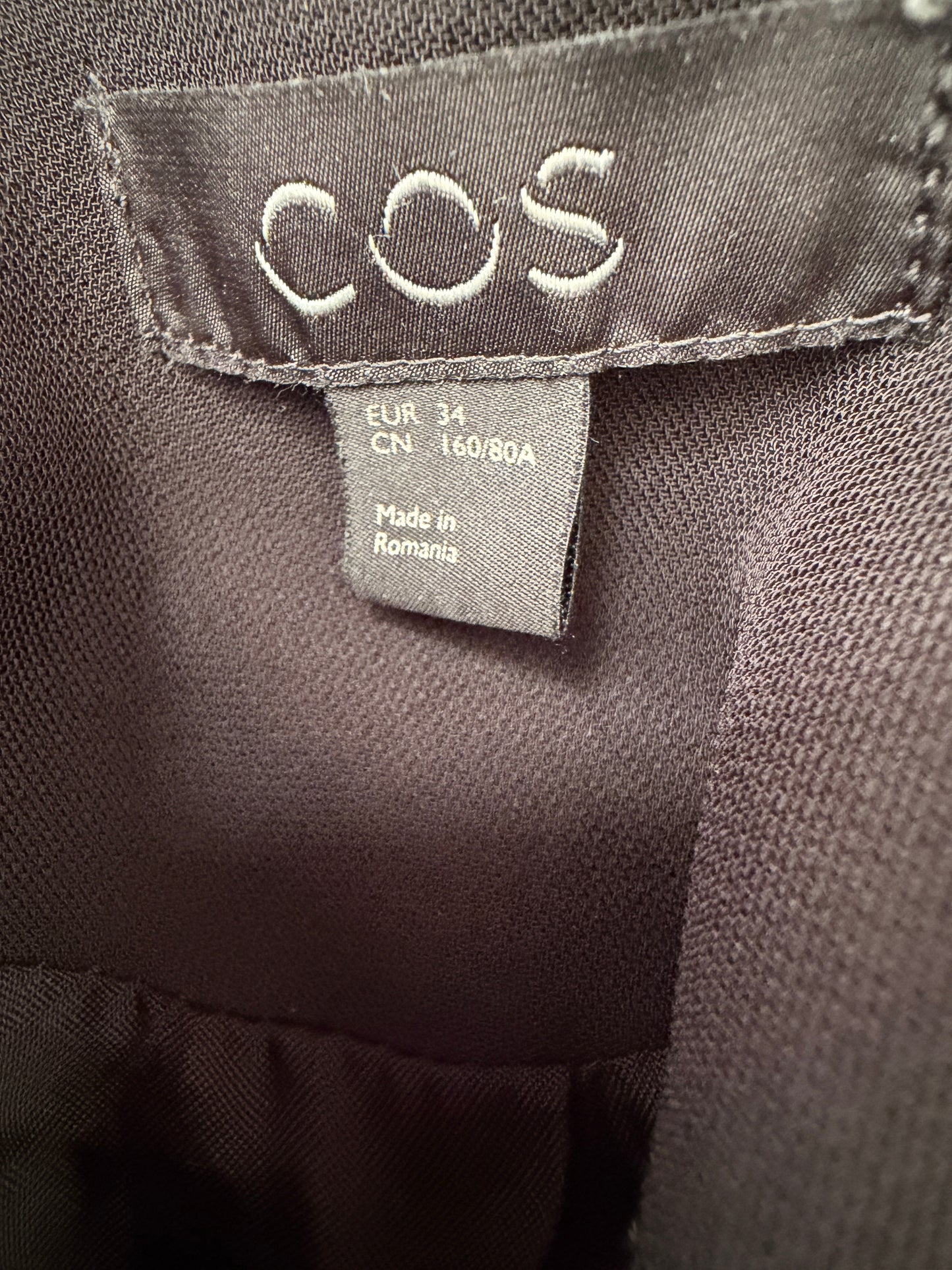 COS vest XS
