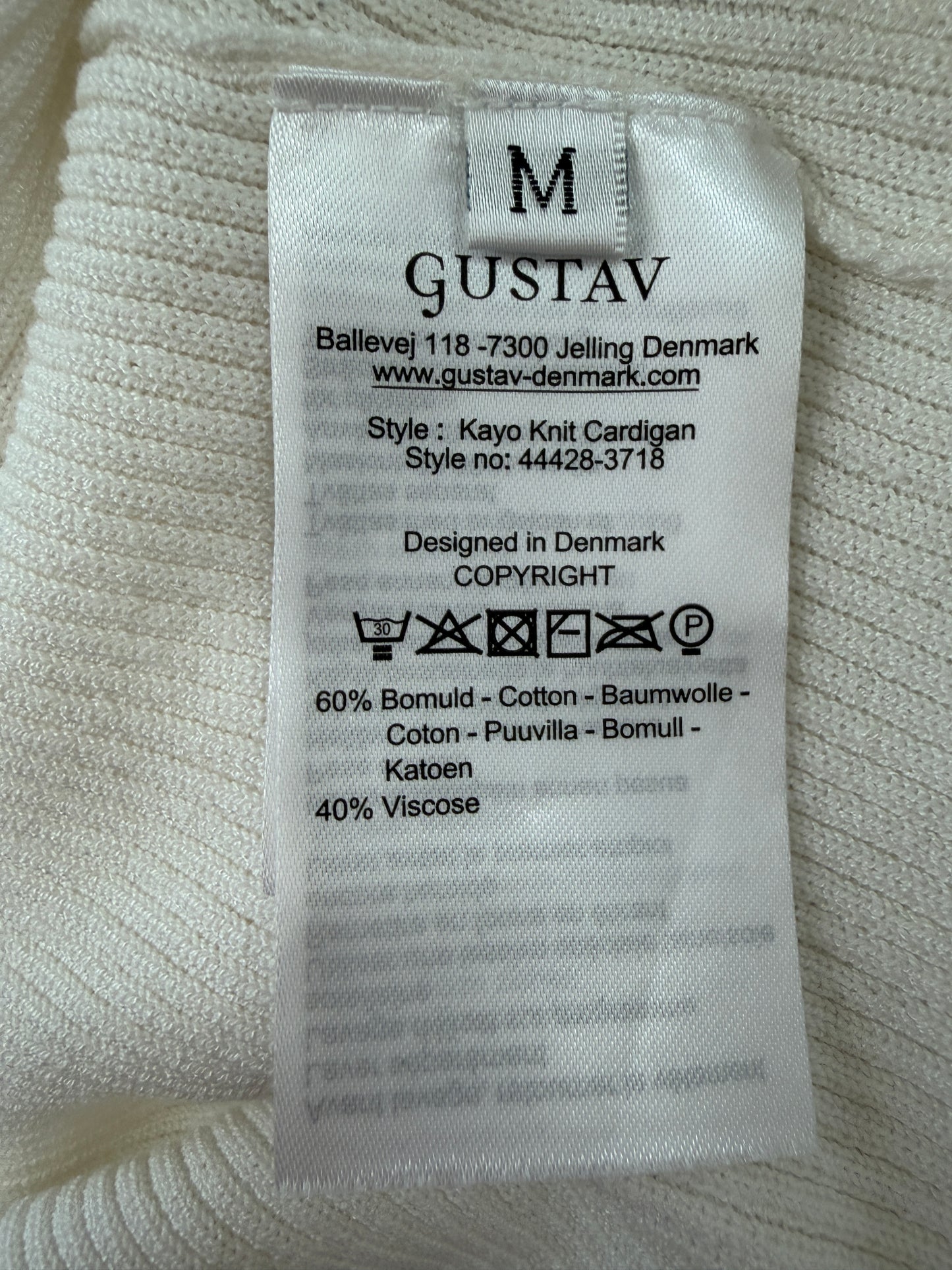 Gustav vest M