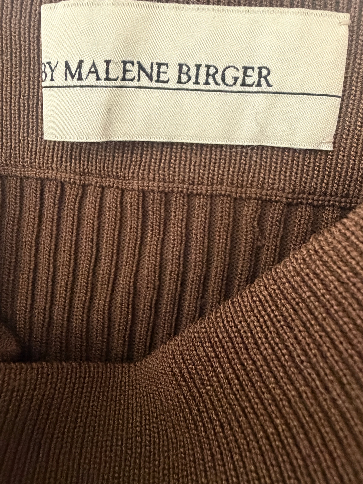 By Malene Birger rok M