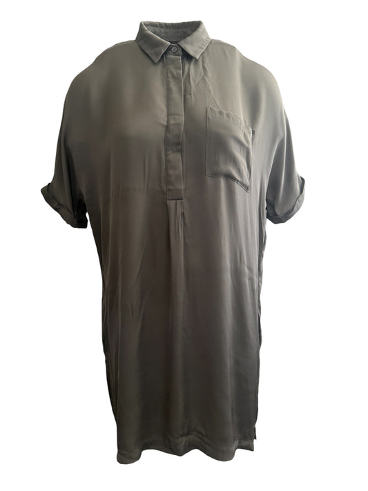 Repeat dress M